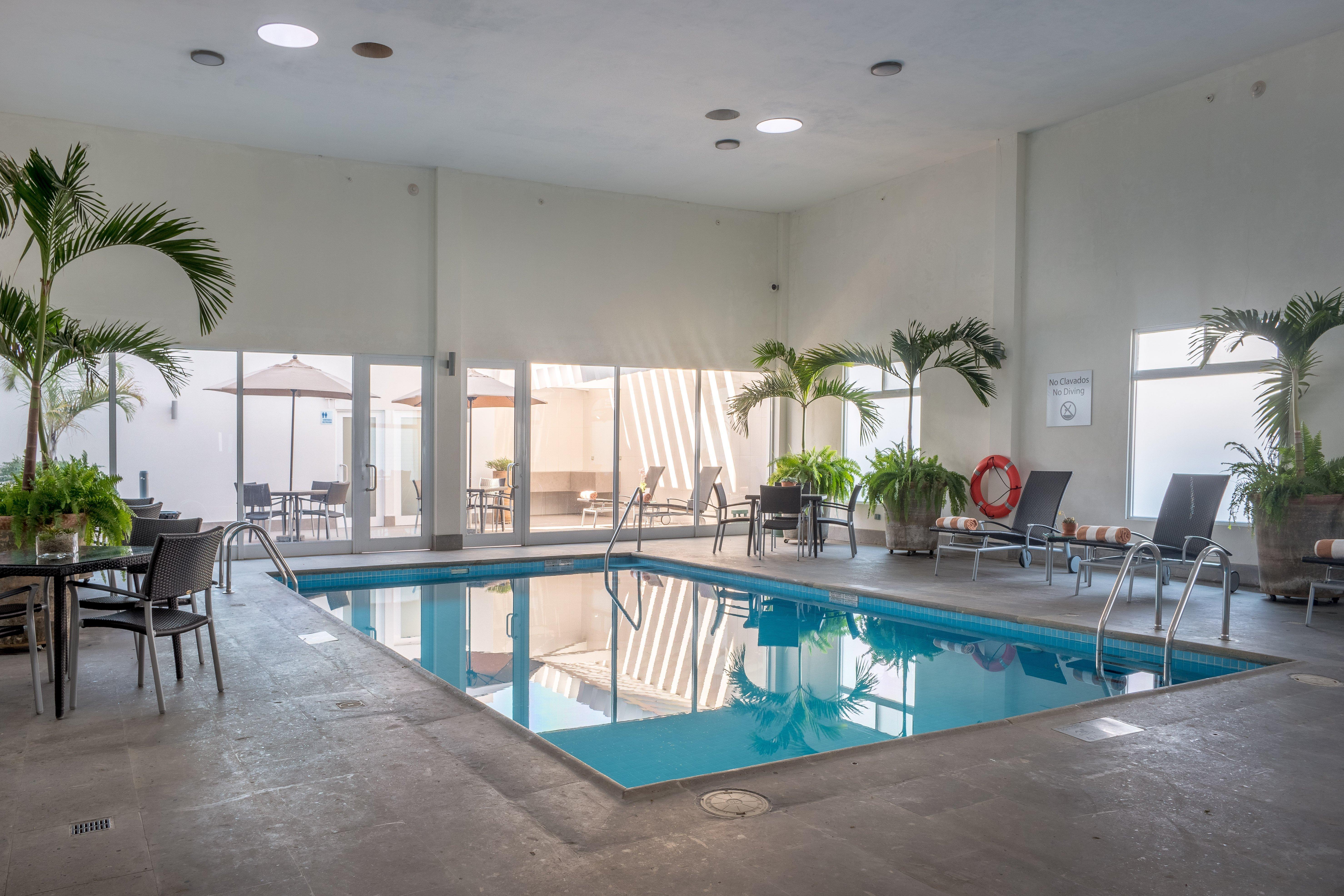 Holiday Inn Express & Suites Silao Aeropuerto Terminal By Ihg Kültér fotó
