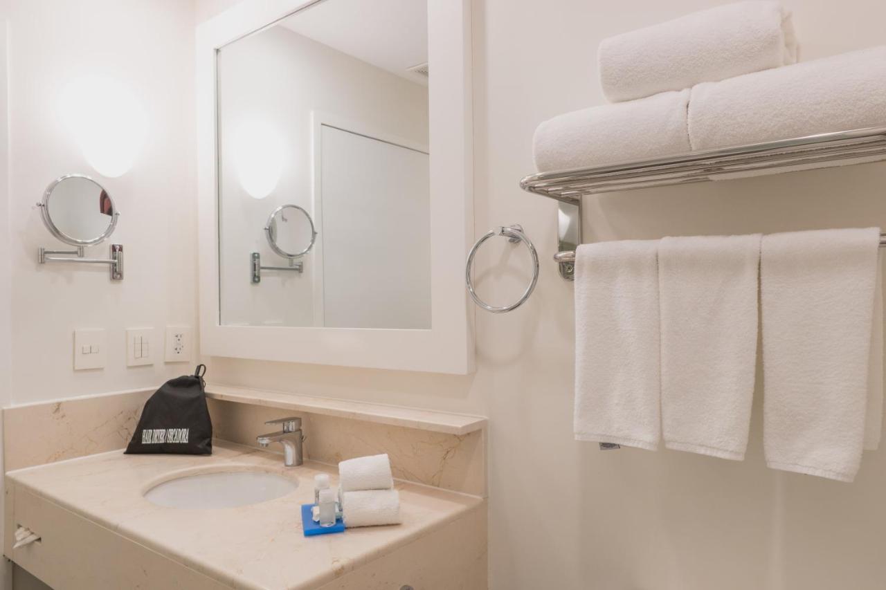 Holiday Inn Express & Suites Silao Aeropuerto Terminal By Ihg Kültér fotó